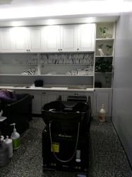 -银星女王公园发型艺术沙龙