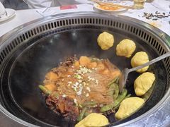 -哈尔滨烧烤·山河村铁锅炖(交大店)