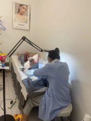 -瓷肌博士·祛痘科技美肤