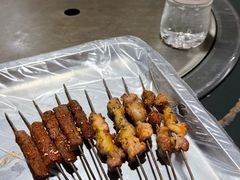 -小山羊功夫串·泰安烧烤·海鲜小炒老地摊店