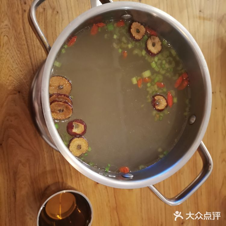 超级温柔的潮汕火锅,关键是现切牛肉一盘19元