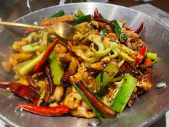 -渔语鱼新川菜Bistro(万象天地店)