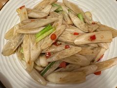 -老板很二(吉大店)