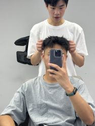 -D.G造型·烫发染发接发