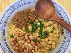 -魔都三兄弟酸辣粉·蘸卤炸串(虹桥万科店)