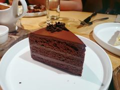 纯黑巧克力戚风蛋糕-夏朵餐厅(丁香店)