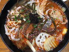 -麻小劲菌汤麻辣烫(体育西路店)
