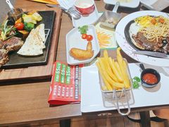-豪客来牛排(空港华联店)