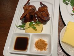 招牌脆皮乳鸽-ZEN采蝶轩·粤味臻鲜·手作点心·商务宴请(泰州店)