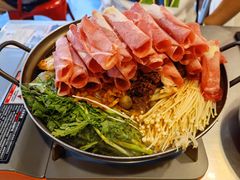 部队锅-MI WU FACTORY米屋美食工厂餐厅(绿地店)