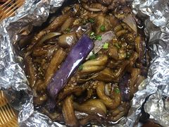 -临高吉海土窑海鲜(琼山店)