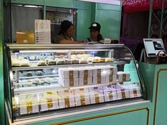 -泰龙城小吃街