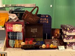 -奈雪的茶(优特汇店)