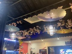 -老街烧烤大排档·地道湖北菜·龙虾馆(汉口火车站店)