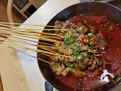 红汤串串-嗜辣吃客