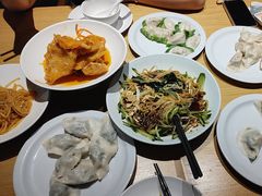 -关东小磨东北菜(上海长风大悦城店)