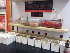 自助调料区-张亮麻辣烫(上海国顺东路店)