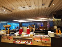 -圣丰索菲特·2 On 988 Café 自助餐厅
