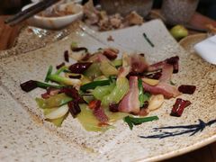 -滇香肴·云南菜蒸汽石锅鱼(云南北路店)