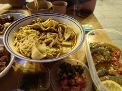 -张卤堂·砂锅卤肘子(南头店)