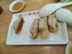 -小姜锅贴(凤凰街店)