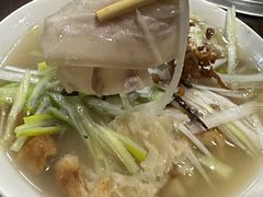 -金卯白肉罩火烧