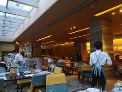 -广州花都皇冠假日酒店