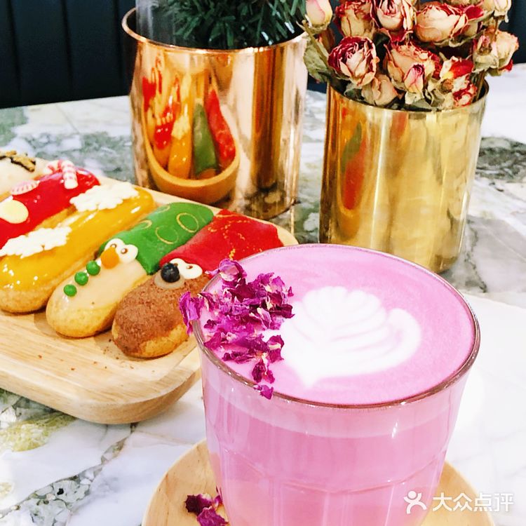 来自法国宝藏圣诞限定款泡芙VS你值得拥有🎄🤶[礼花][礼花][礼花]