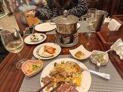 -广州万富希尔顿酒店·感趣自助餐厅·金秋蟹宴生蚝海鲜刺身