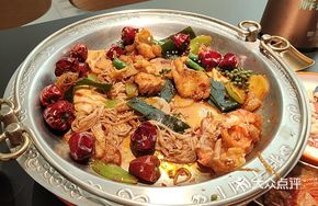 Live Shrimp Crispy Fish Fillet Pot