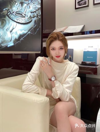 浪琴新款名匠女表送给自己的毕业礼物