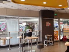 -麦当劳(湖光北街店)