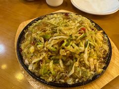 -鹤乡东北菜(崮山路店)