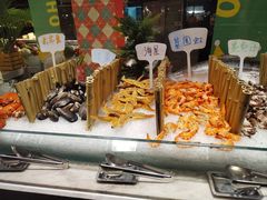 -飨食汇全日制餐厅·昆山皇冠假日酒店(九方店)