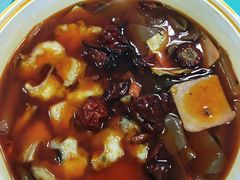 -姚姚酸菜鱼·金戈戈香港豉油鸡(喜荟城联名店)