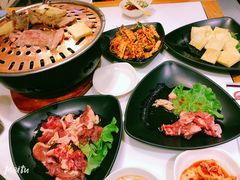 -崔英子朝韩民俗风味烤肉烤串城(大东店)