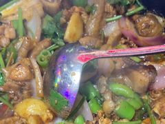 -八条友鲜货烧烤·脆皮烤鱼(石岩旗舰店)