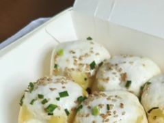 -老西白点心店