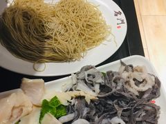 -名门潮牛·鲜牛肉海鲜火锅.烧烤自助餐厅(诚丰广场店)