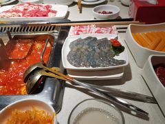 -海底捞火锅鲜切牛肉主题店(长寿路店)