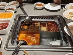 -海底捞火锅(方圆荟店)