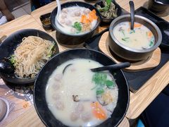 -渔米丰·广府鱼汤米线(光明广场店)
