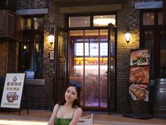 -麦落精酿啤酒餐吧(先农大院店)