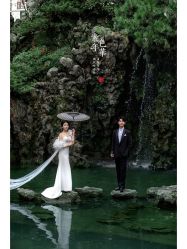 -雪中彩影婚纱摄影·微光艺术中心