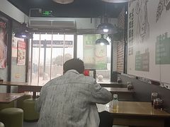 -李先生牛肉面大王(郑州火车站西广场2店)