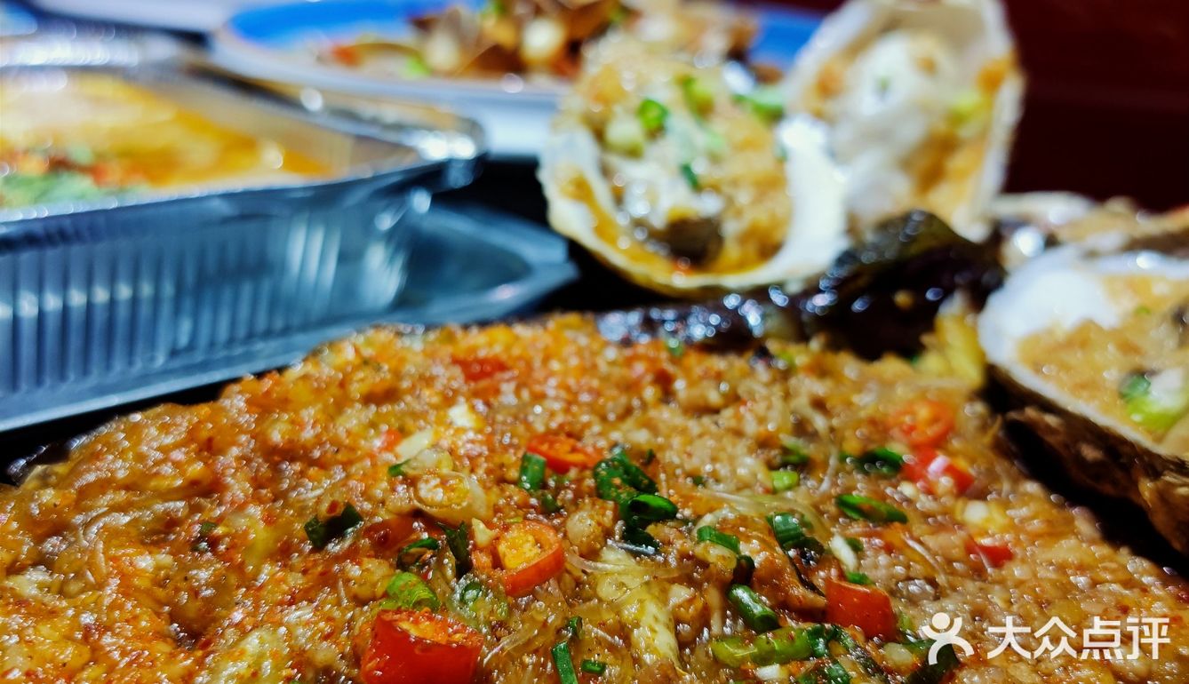 在古朴的小酒馆里，享受超级正宗的烧烤😋