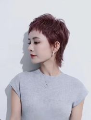 -镁连社·美联社