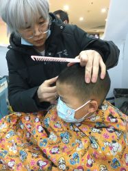 -童剪儿童理发(泛悦mall北都店)