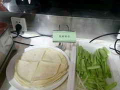 -裕龙汤泉