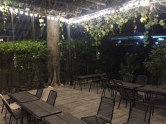 -莓园冰淇淋店
